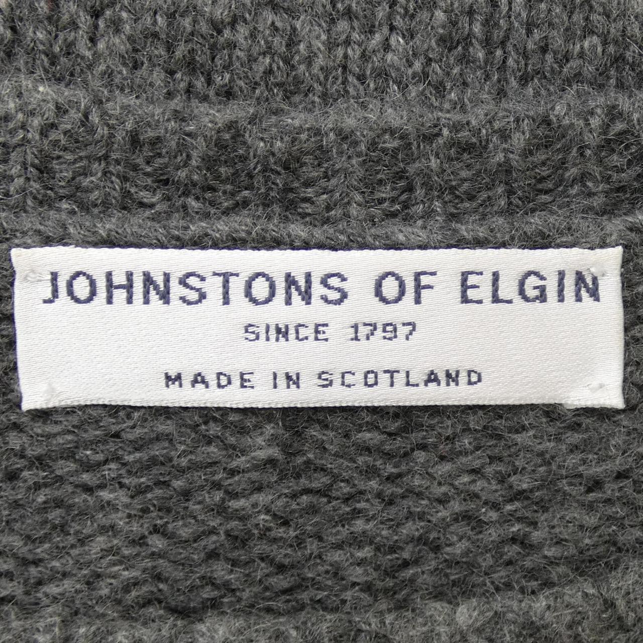 ジョンストンズ JOHNSTONS OF ELGIN ニット