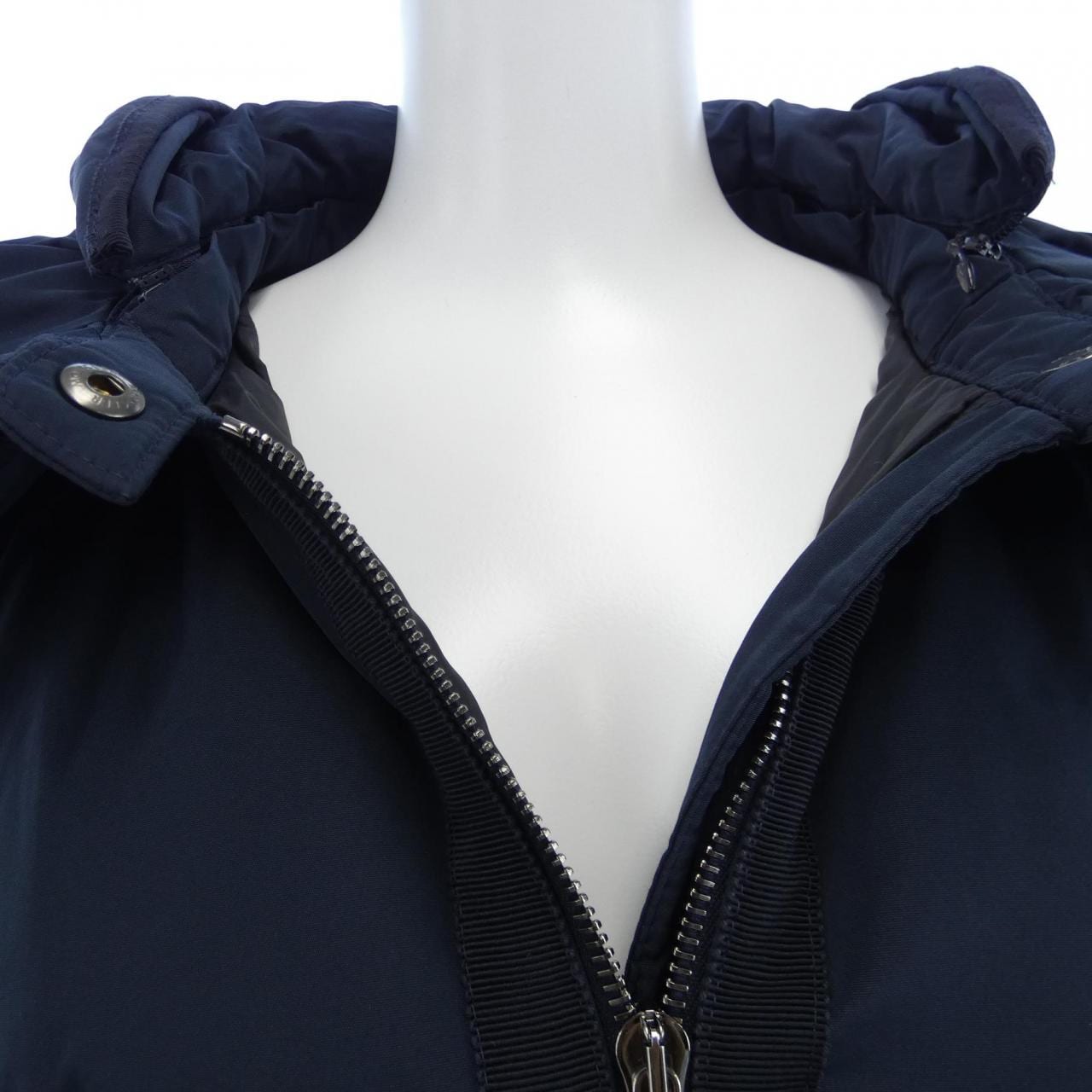 モンクレール MONCLER SAISSAC ダウンコート