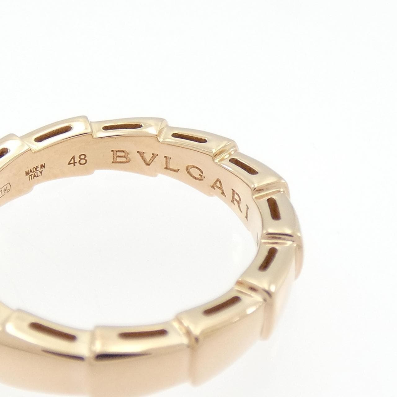 ブルガリ セルペンティ リング