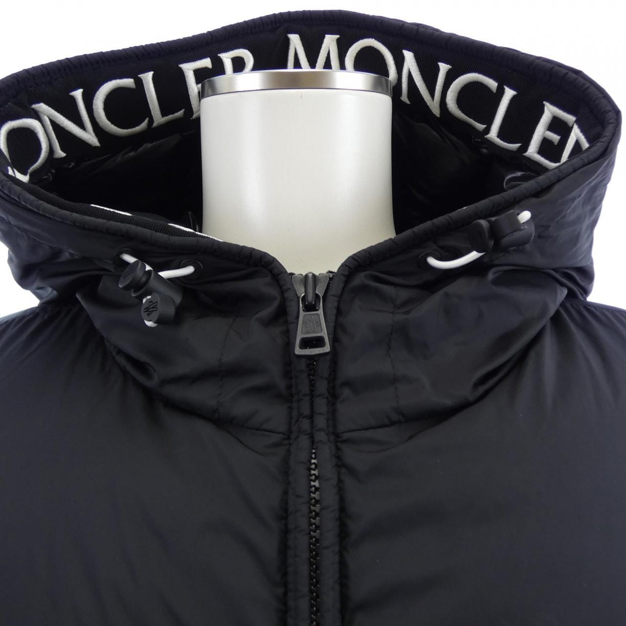 モンクレール MONCLER MONTCLA ダウンジャケット
