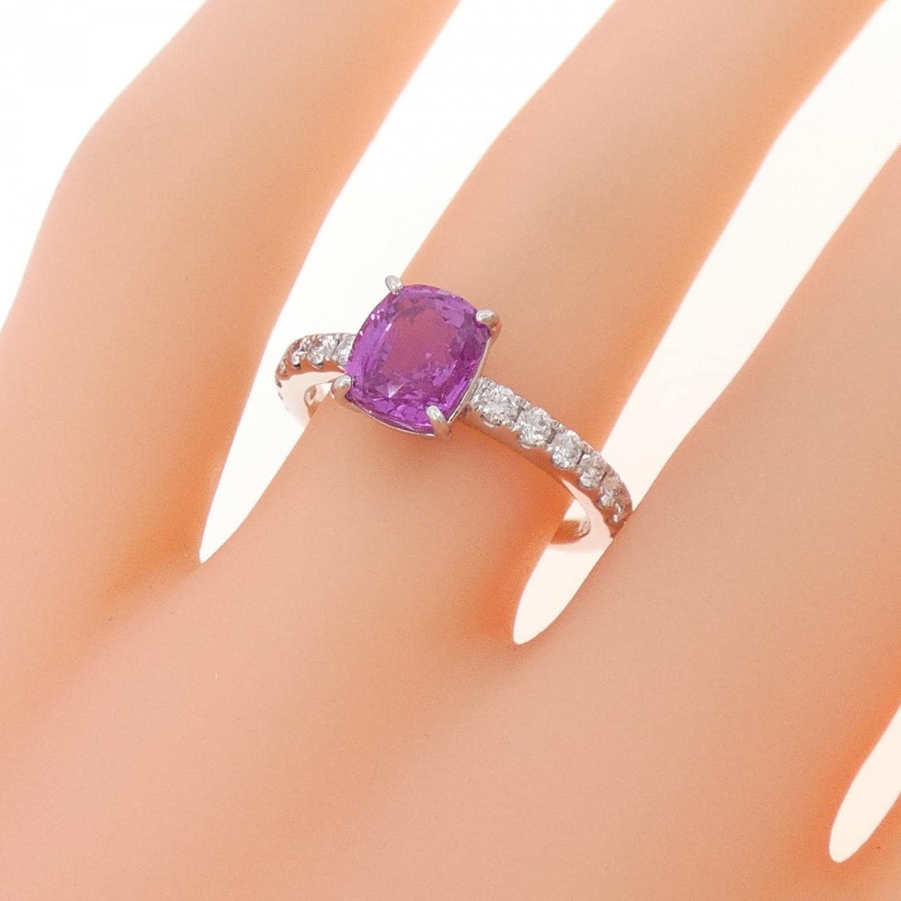 PT900 サファイヤ リング 2.08CT スリランカ産
