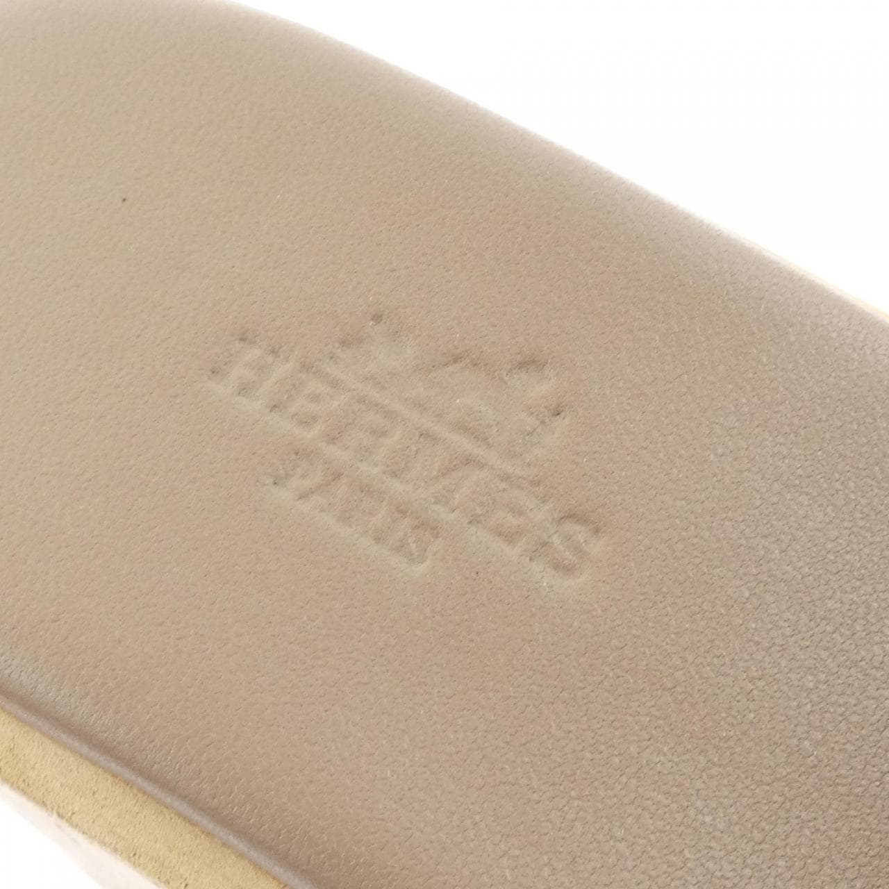エルメス HERMES エズ EZE Hカットアウト 231116Z サンダル