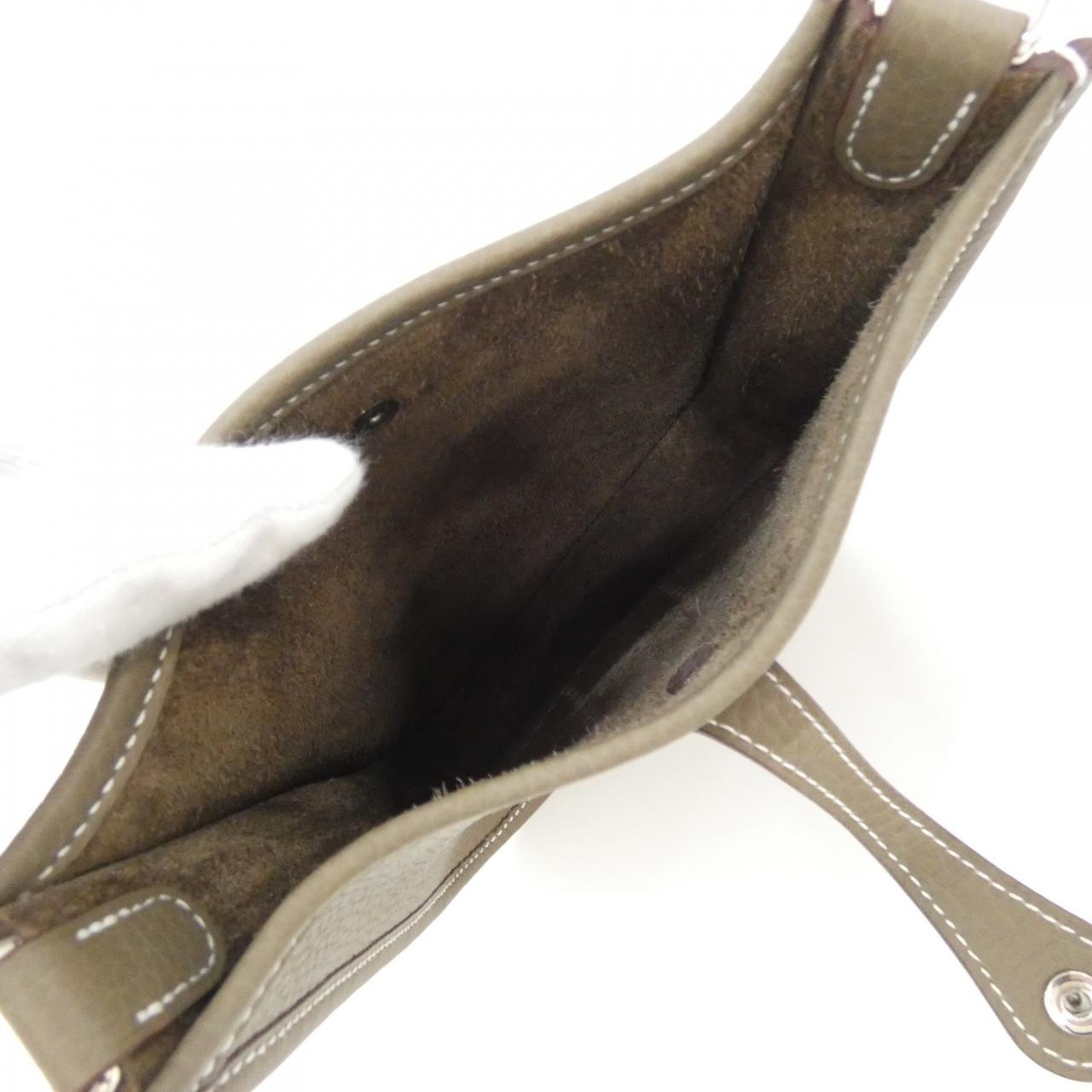 【未使用品】エルメス エヴリン アマゾン 16cm 069426CK ショルダーバッグ