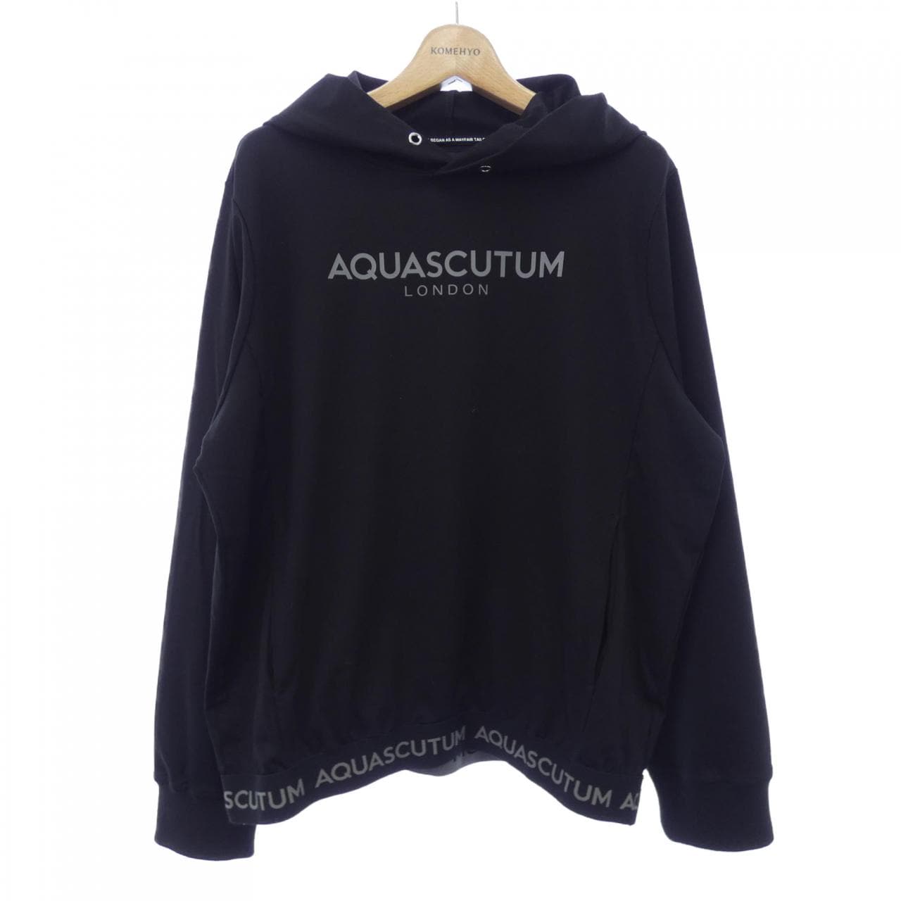 アクアスキュータム Aquascutum パーカー
