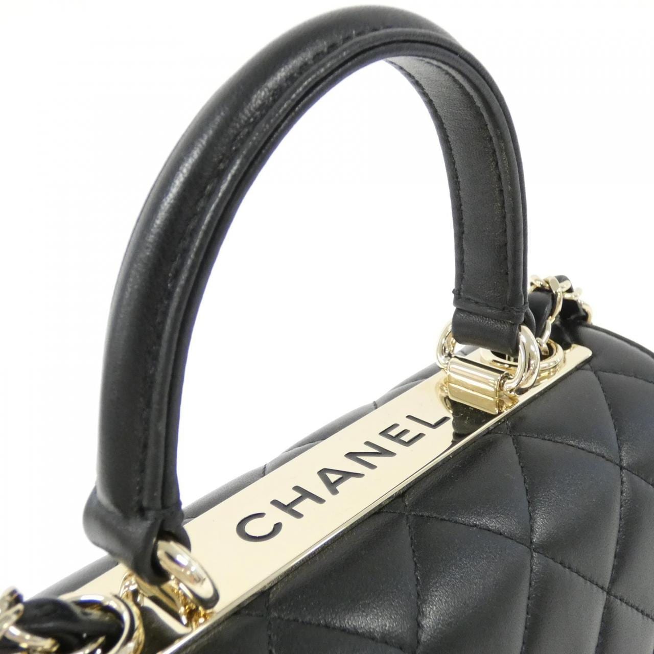 CHANEL AS4654 bag