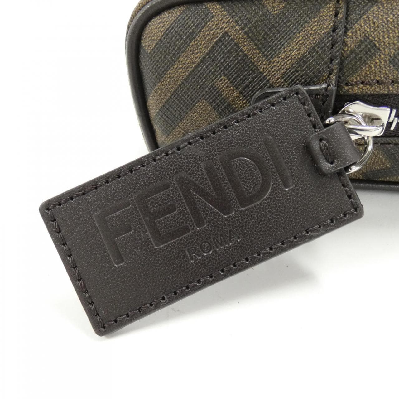 [新品] FENDI 7N0116 ALE7 手拿包