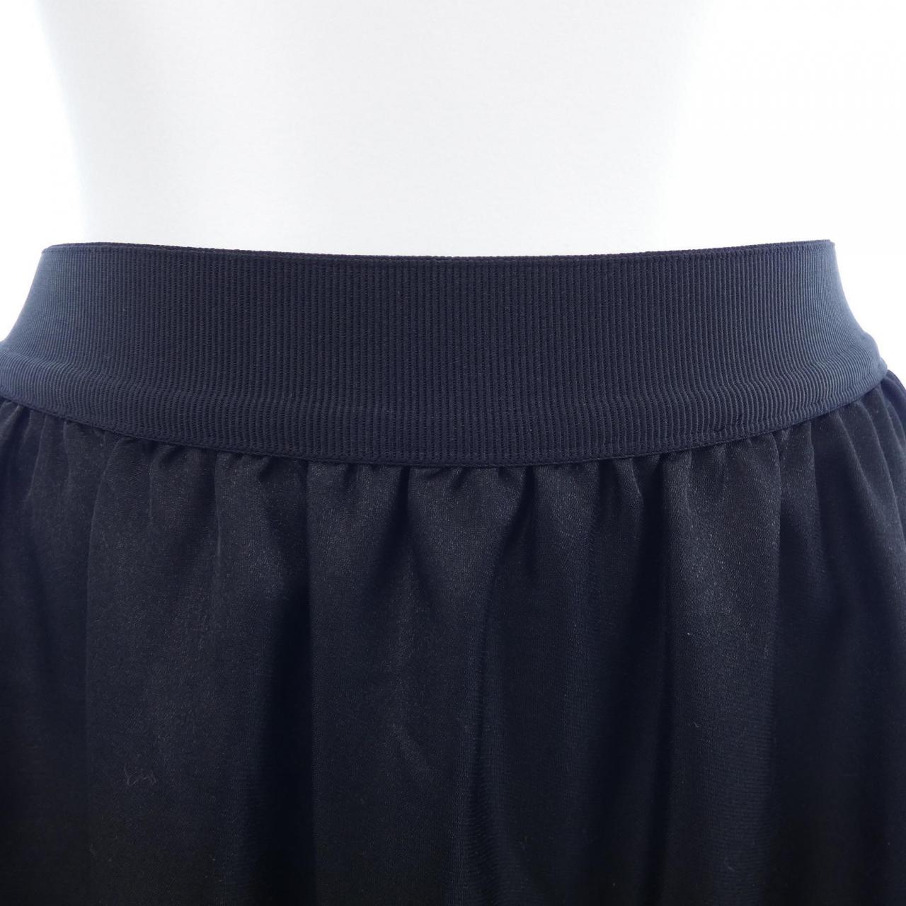 トゥービーシック TO BE CHIC スカート