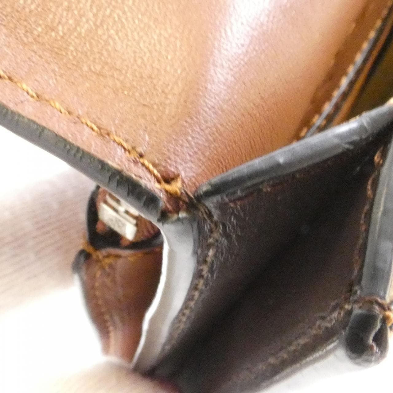 ロエベ GUSSET FLAT CROSSBODY 335 54Z33 ショルダーバッグ