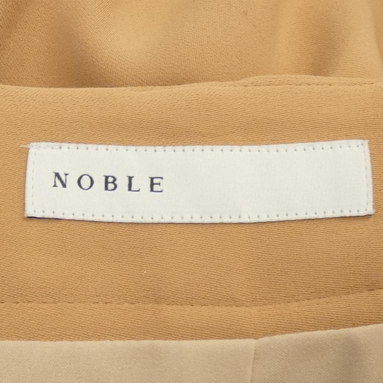 ノーブル Noble スカート