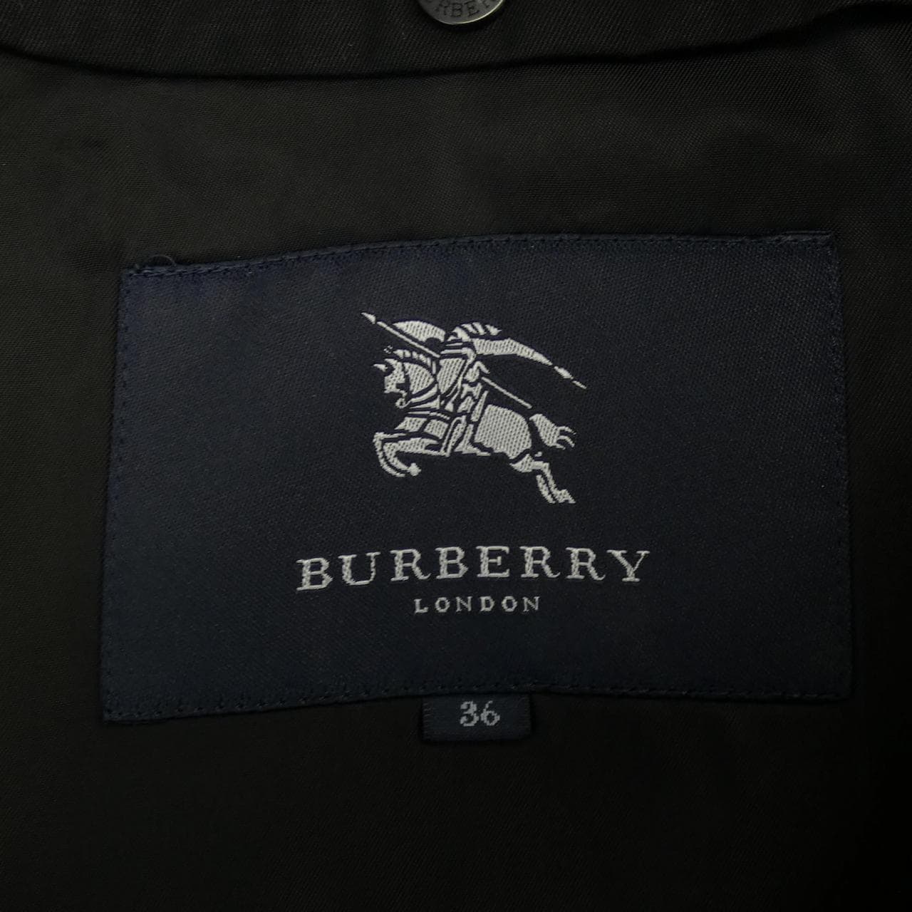 BURBERRY巴寶莉倫敦苑