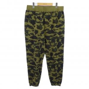 アベイシングエイプ A BATHING APE パンツ