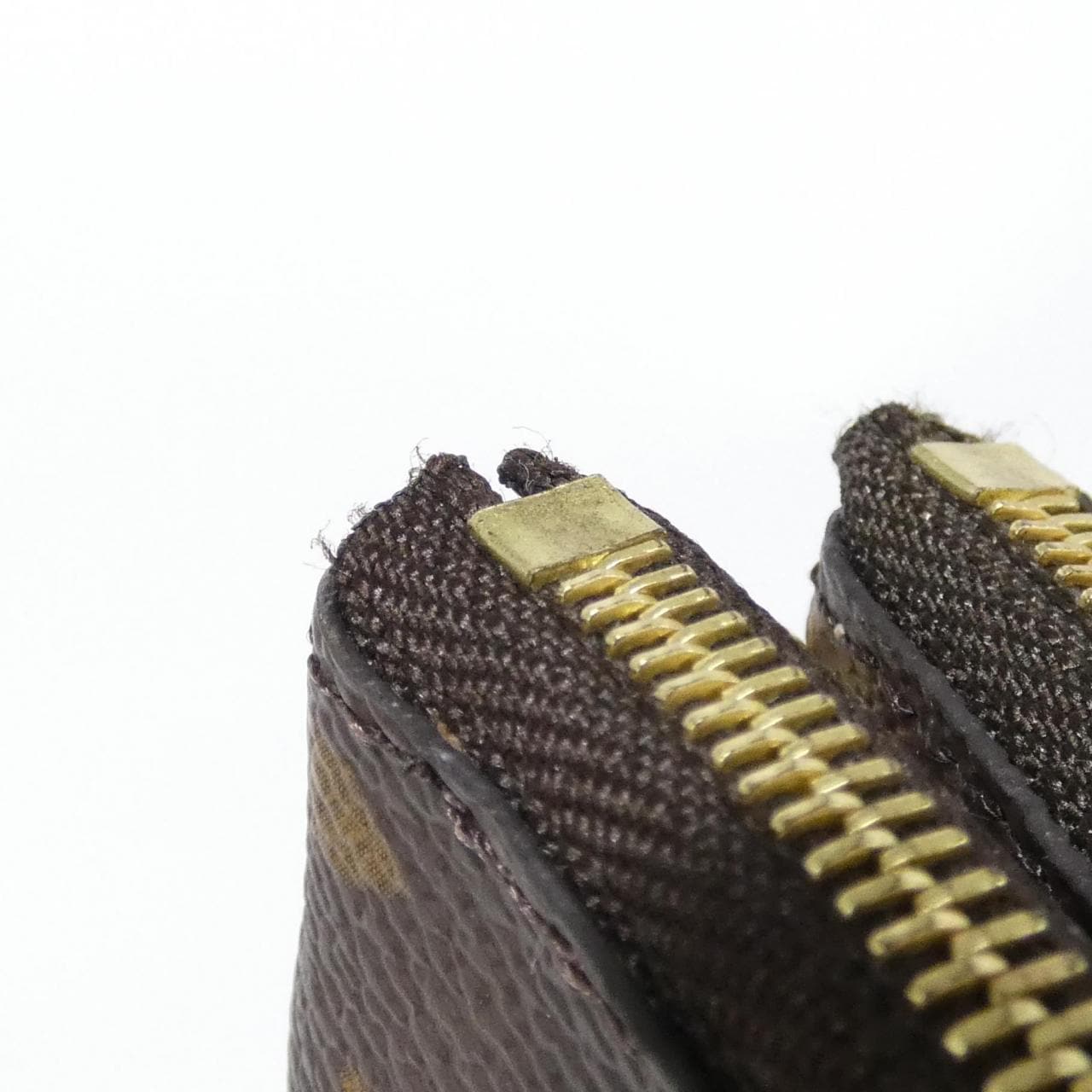 ルイヴィトン モノグラム(フラワー) ポシェット ドゥーブル ジップ M63905 ショルダーバッグ