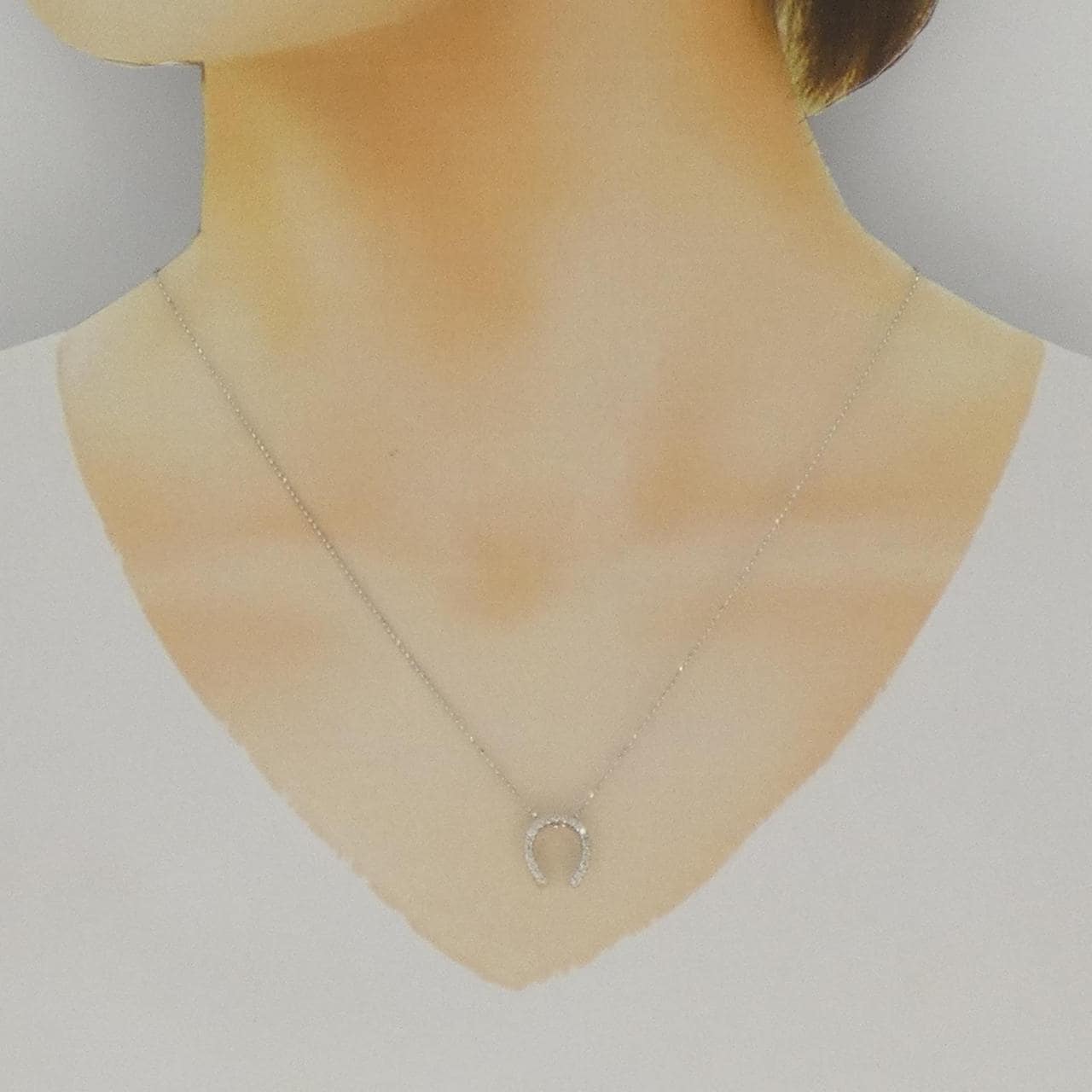 K18WG ホースシュー ダイヤモンド ネックレス 0.19CT