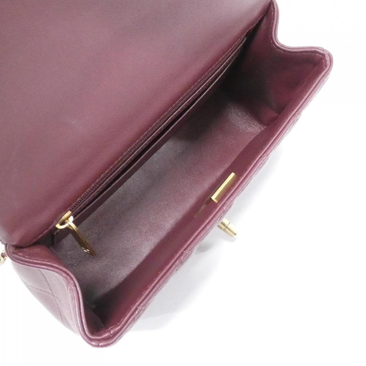 シャネル AS2431 バッグ