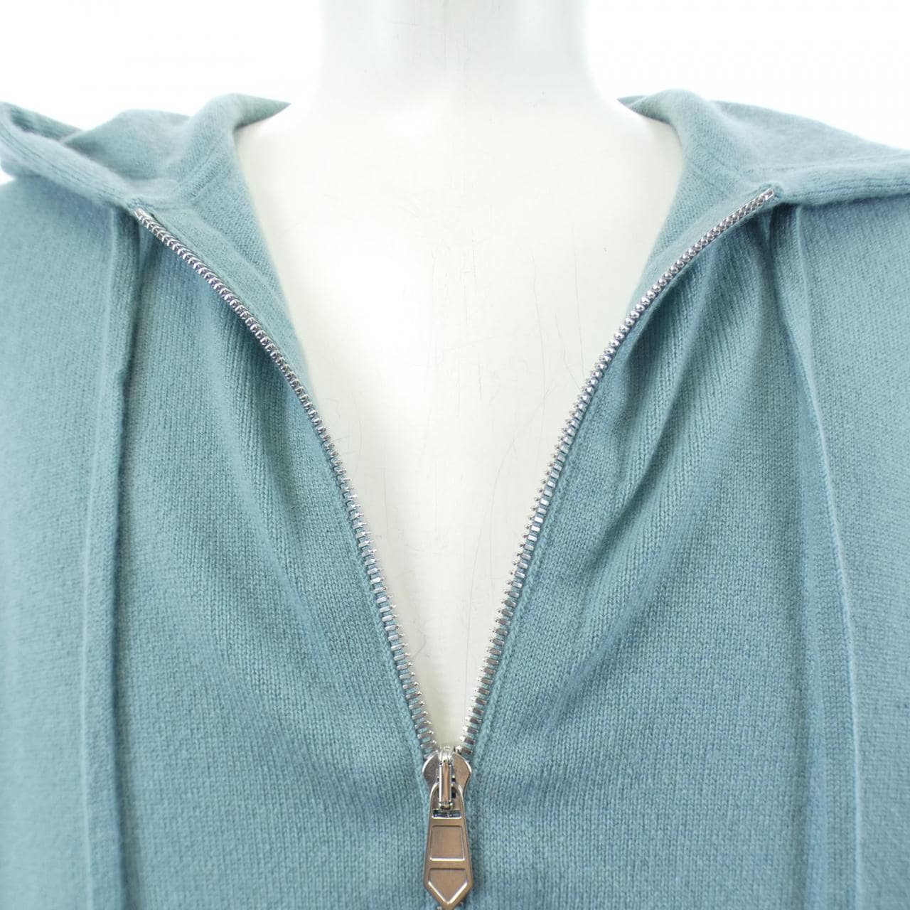 エルメス HERMES マイヨン･シェーヌ･ダンクル 567040HA パーカー