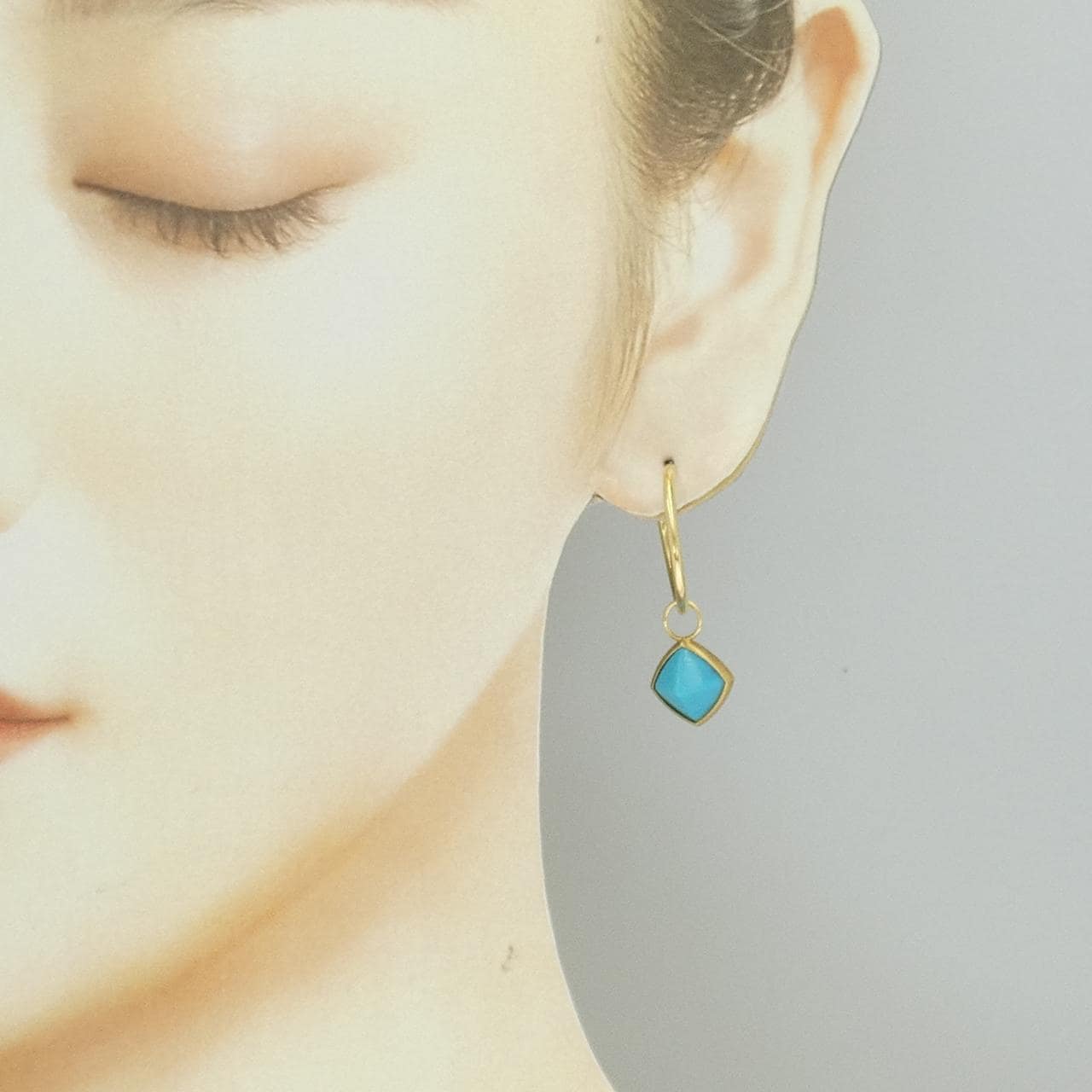 K18YG ターコイズ ピアス 3.00CT