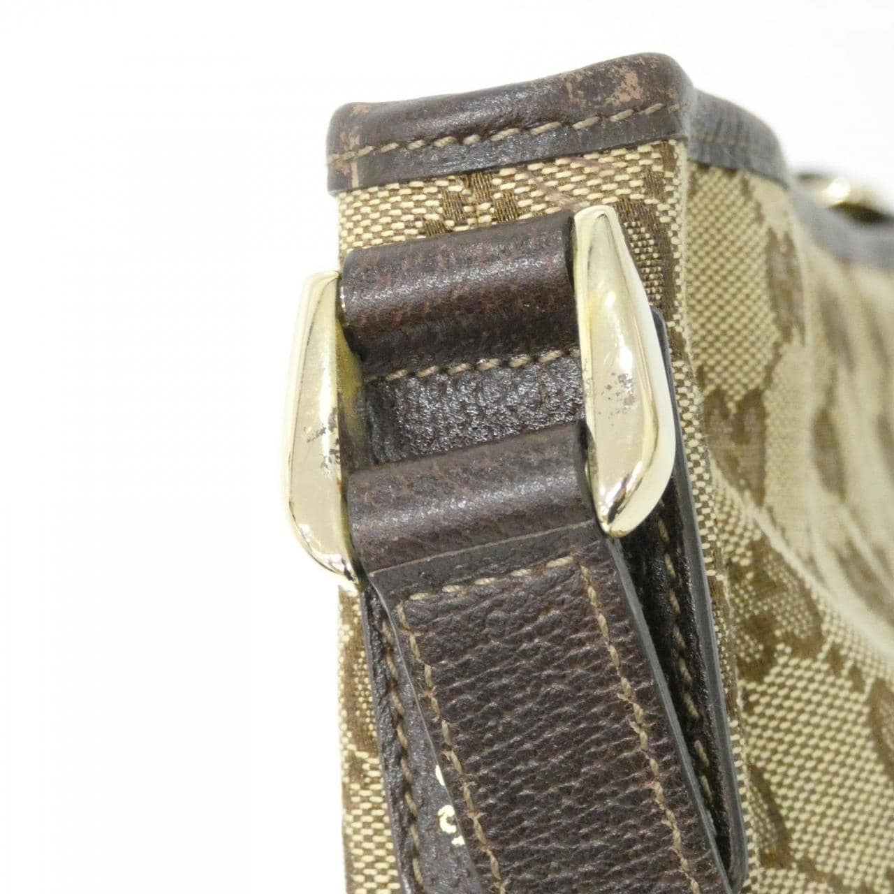 グッチ 131326 F4FSG ショルダーバッグ