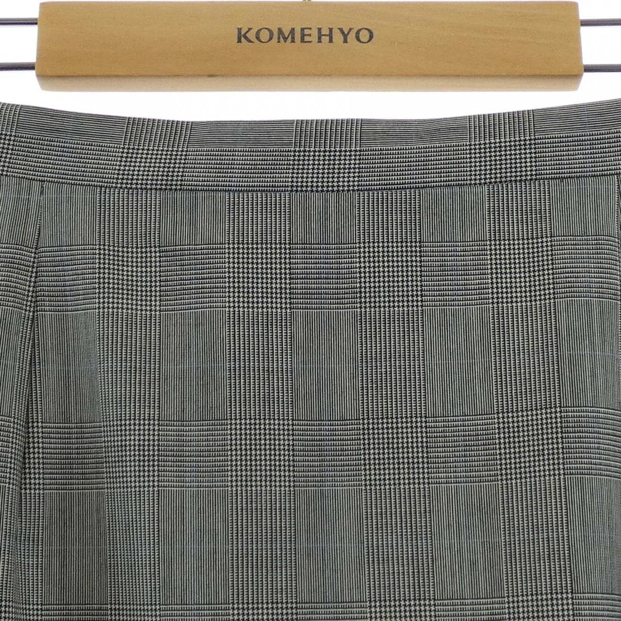 クリスチャンディオール CHRISTIAN DIOR 0E21324A1122 スカート