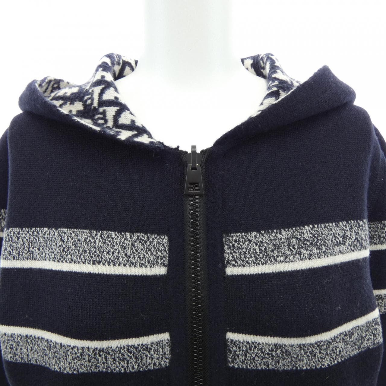 クリスチャンディオール CHRISTIAN DIOR 054G12AM055 パーカー