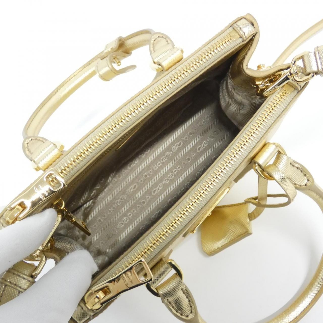 プラダ 1BA906 バッグ