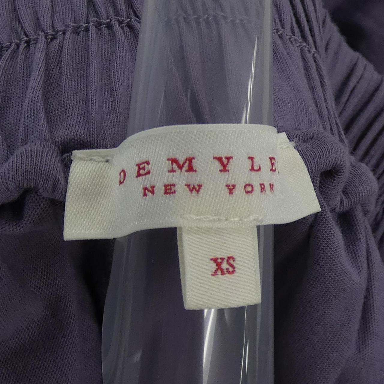 デミリー DEMYLEE スカート