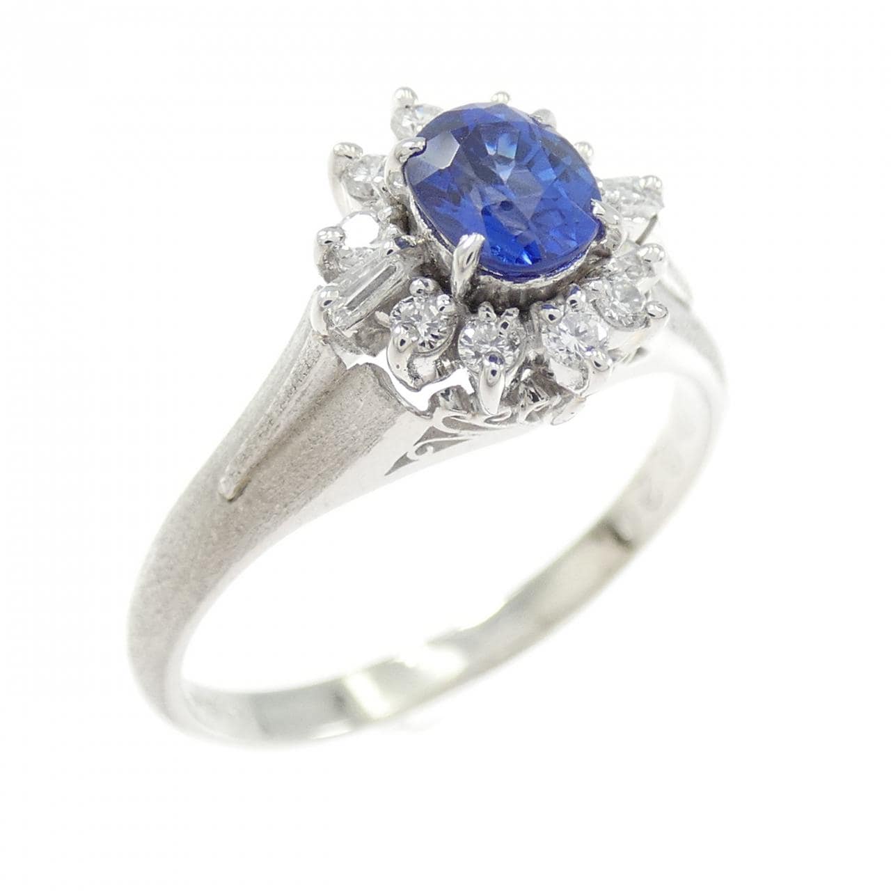 PT900 サファイヤ リング 0.56CT