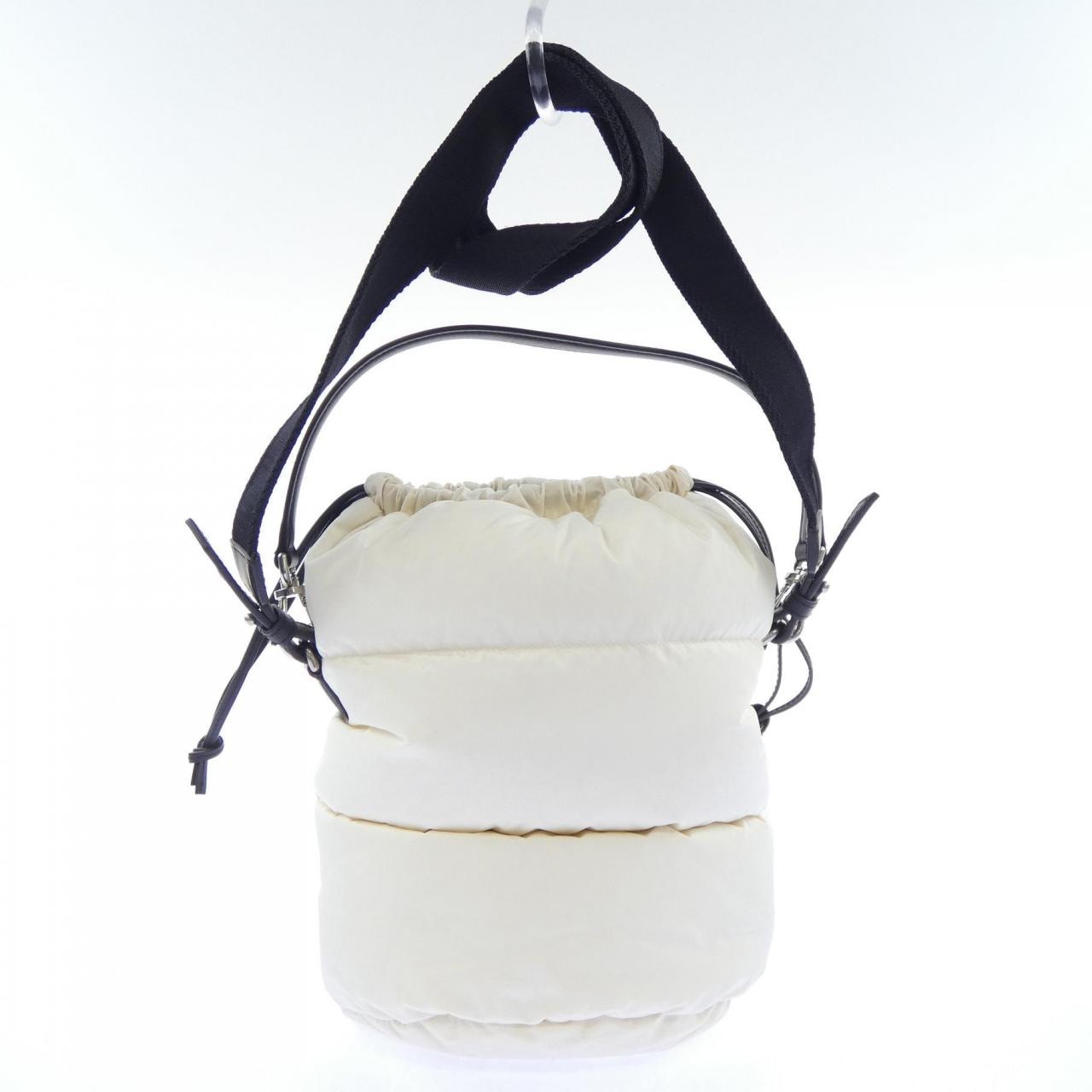 モンクレール MONCLER K209B5I00002 BAG