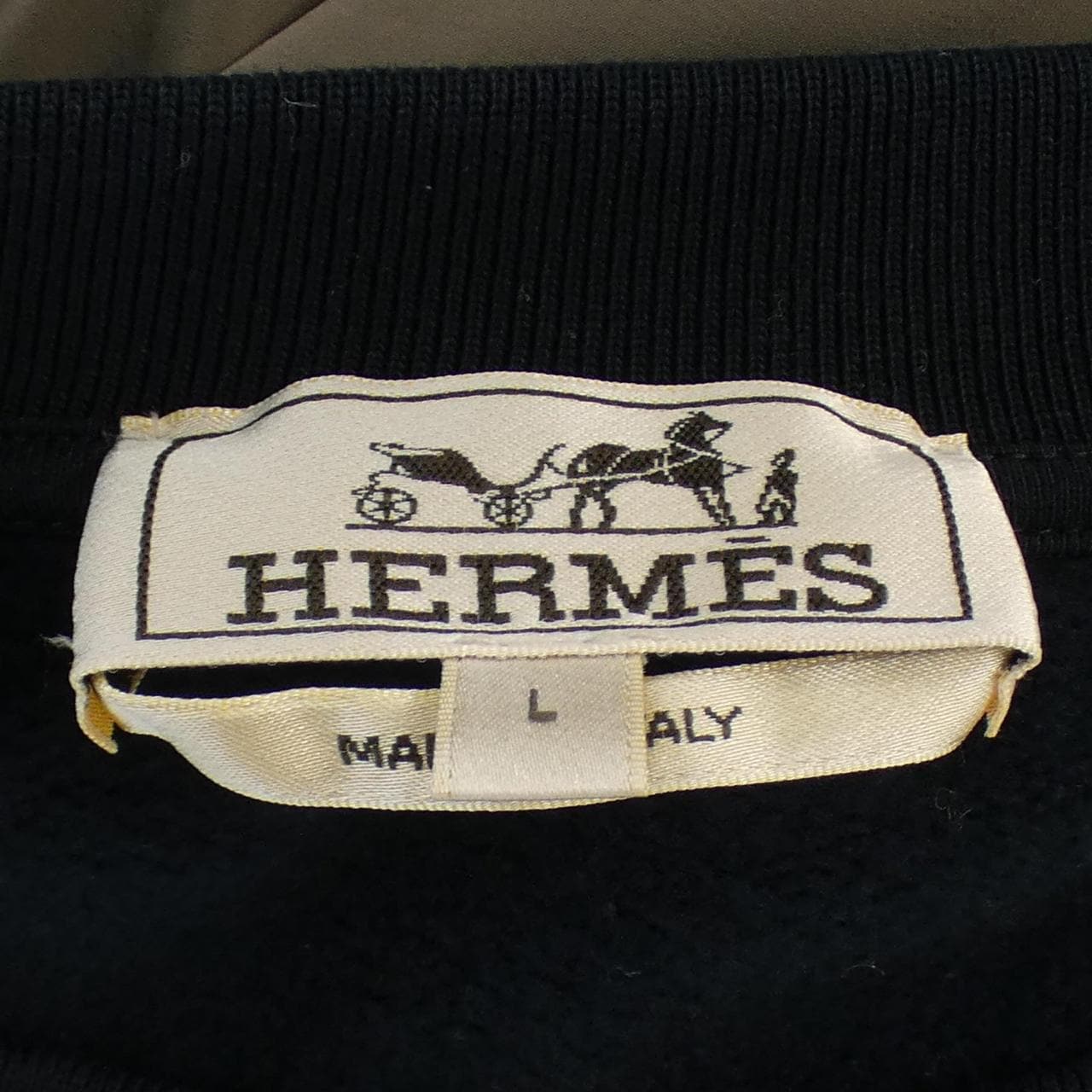 エルメス HERMES トップス