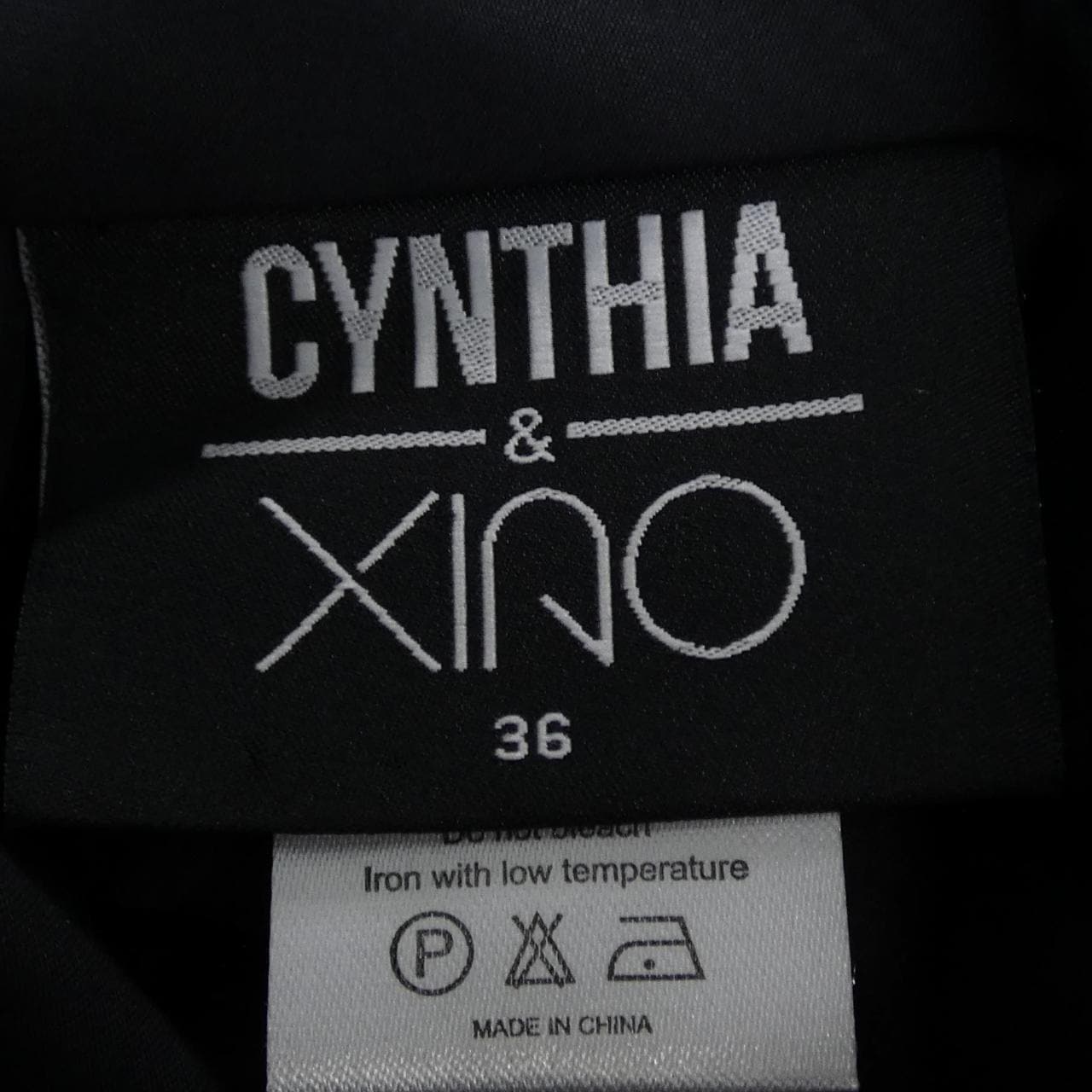 cynthia&xiao トップス