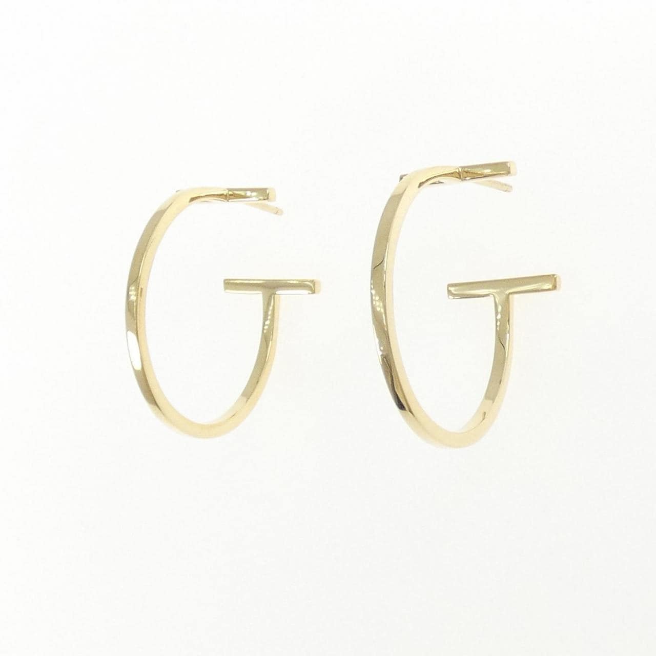 ティファニー Tワイヤー フープ ミディアム ピアス