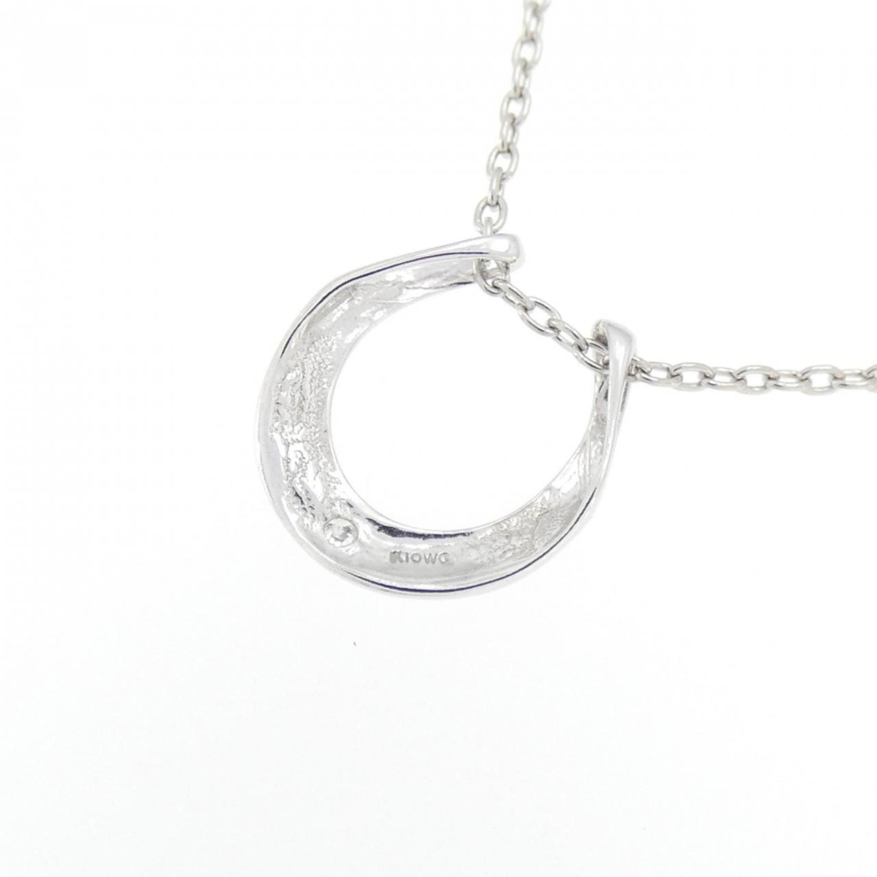 K10WG Diamond necklace