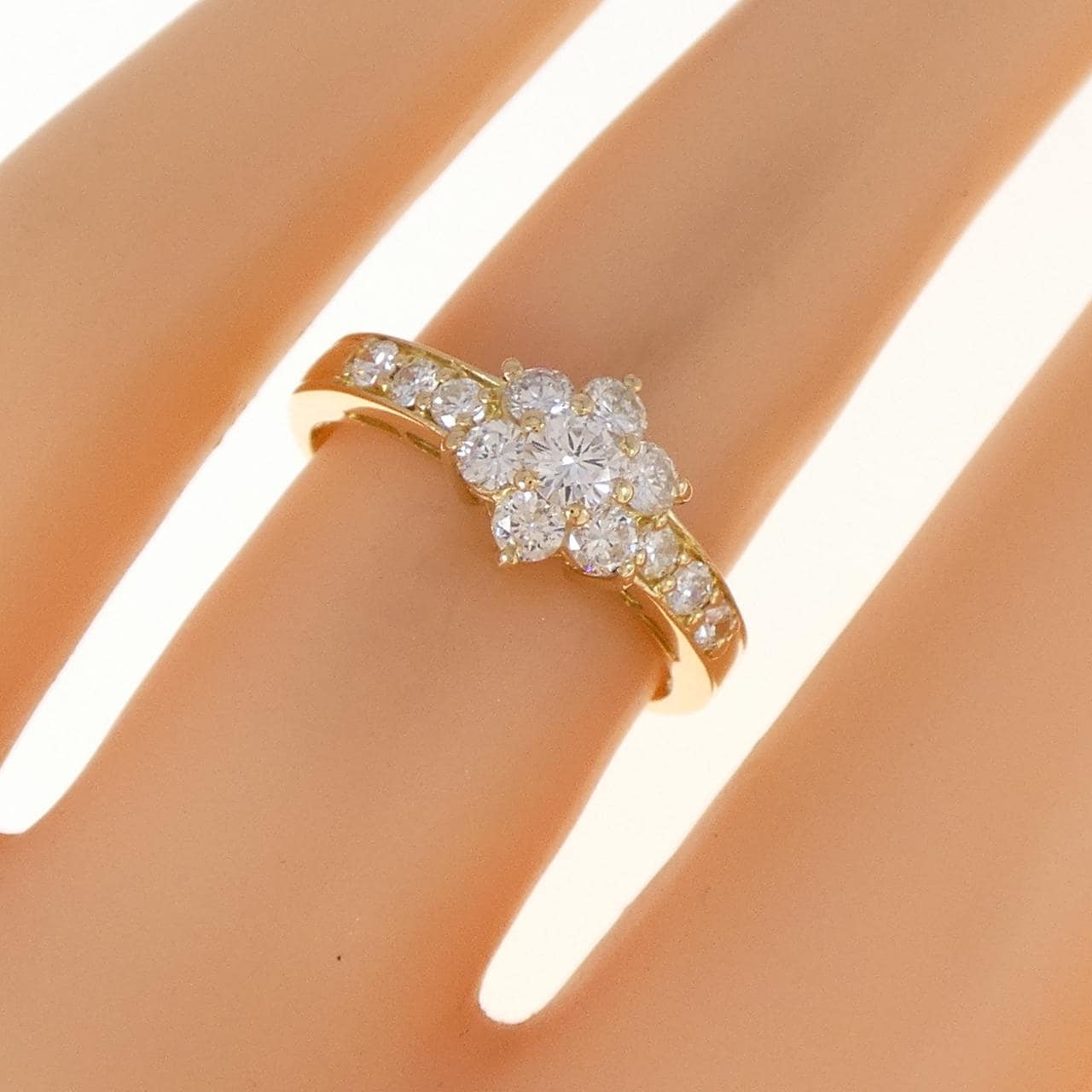 K18YG フラワー ダイヤモンド リング 0.59CT