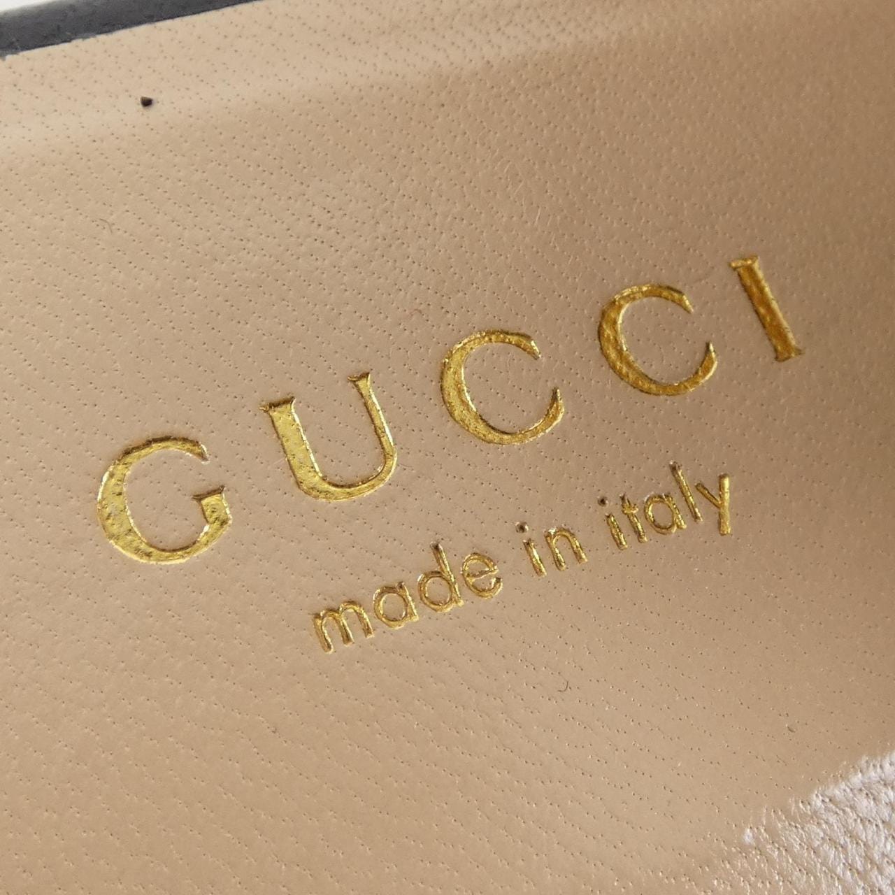 GUCCI凉鞋