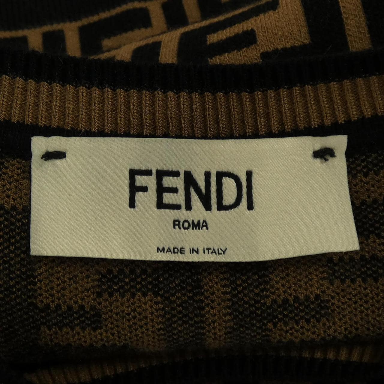 フェンディ FENDI トップス