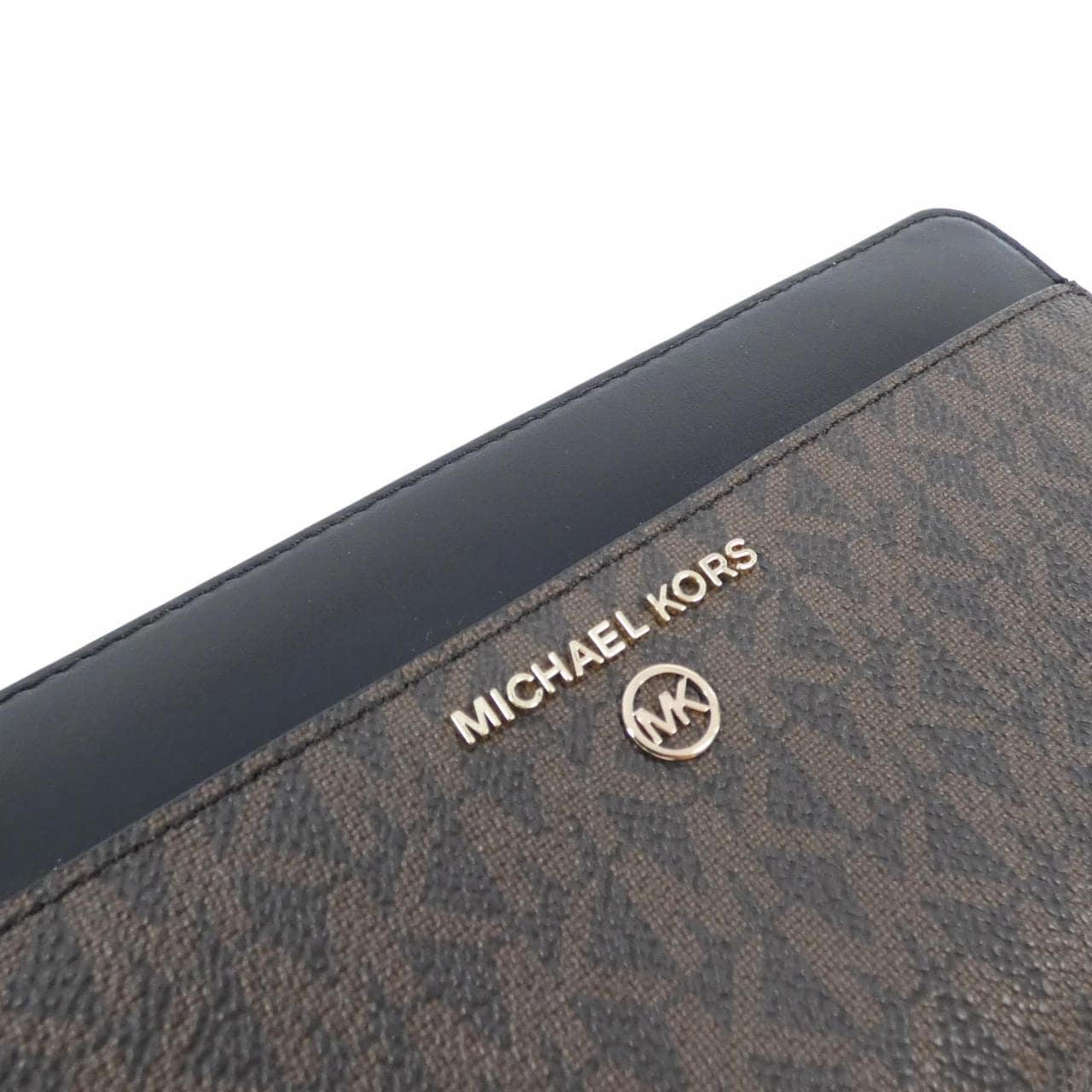 [BRAND NEW] Michael MICHAEL KORS JET SET CHARM 34H1GT9E8B Wallet