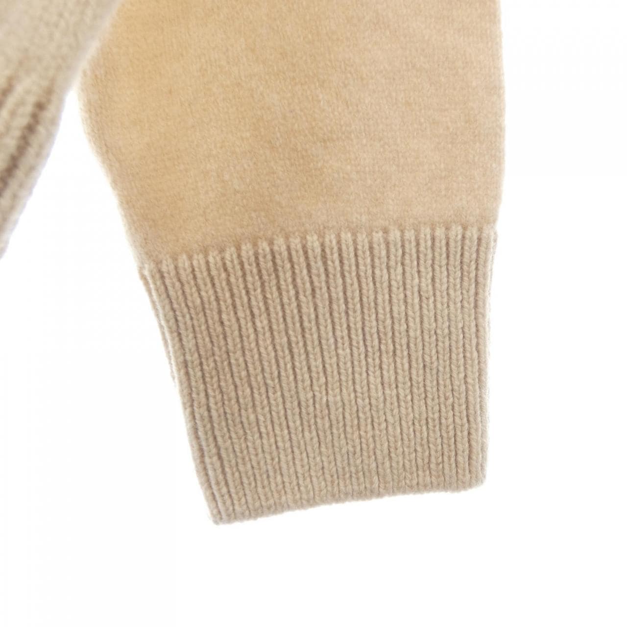 メゾンキツネ MAISON KITSUNE HM00502KT1006 ニット