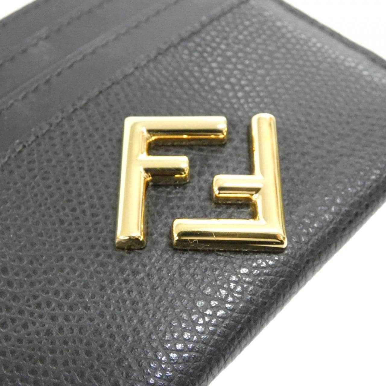 フェンディ FFダイヤモンド 8M0445 ALWA カードケース