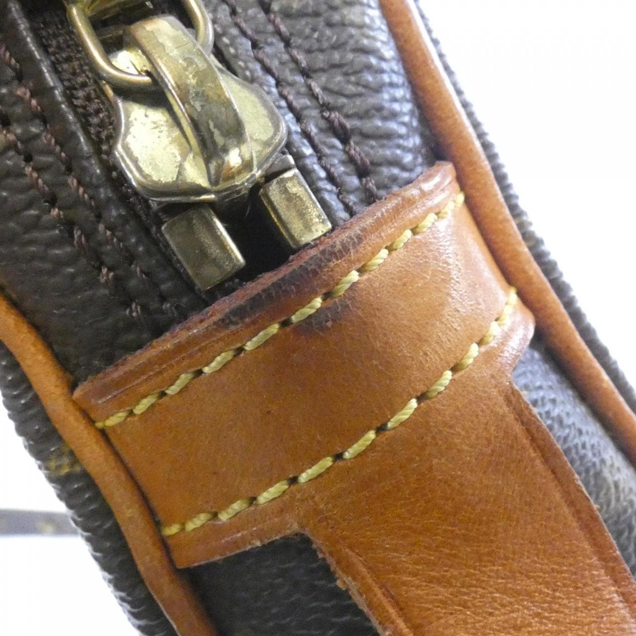 ルイヴィトン モノグラム マルリー バンドリエール M51828 ショルダーバッグ