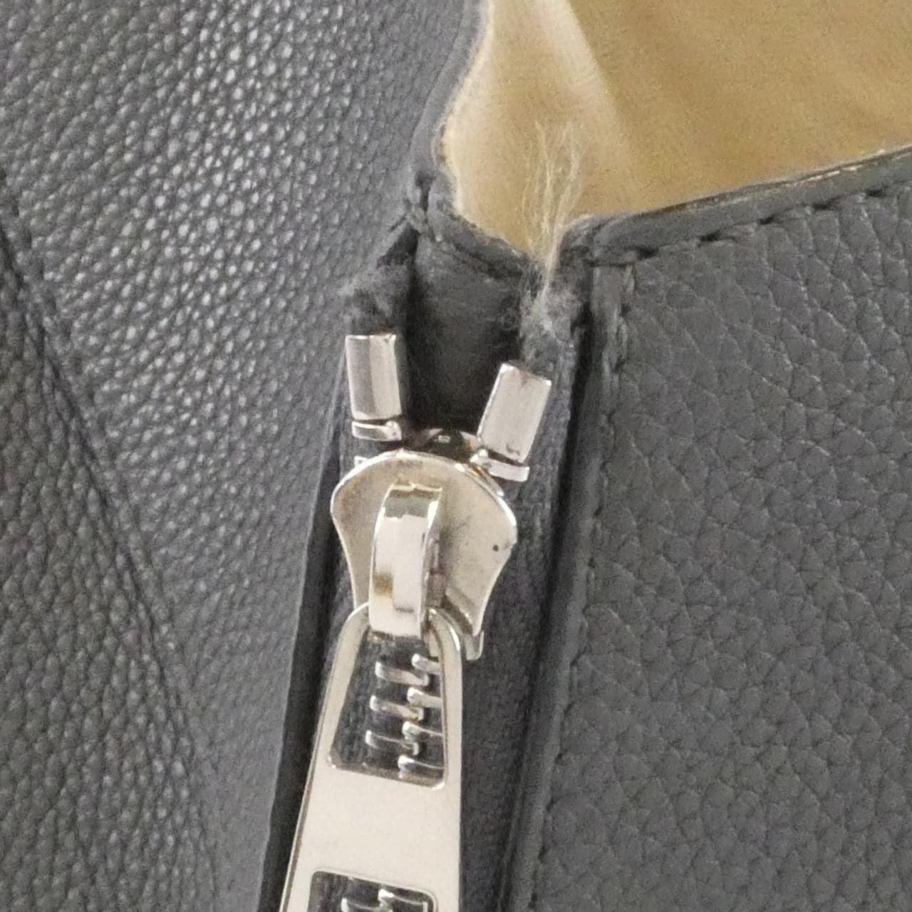 ロエベ ハンモック スモール 38712KBN60 ショルダーバッグ