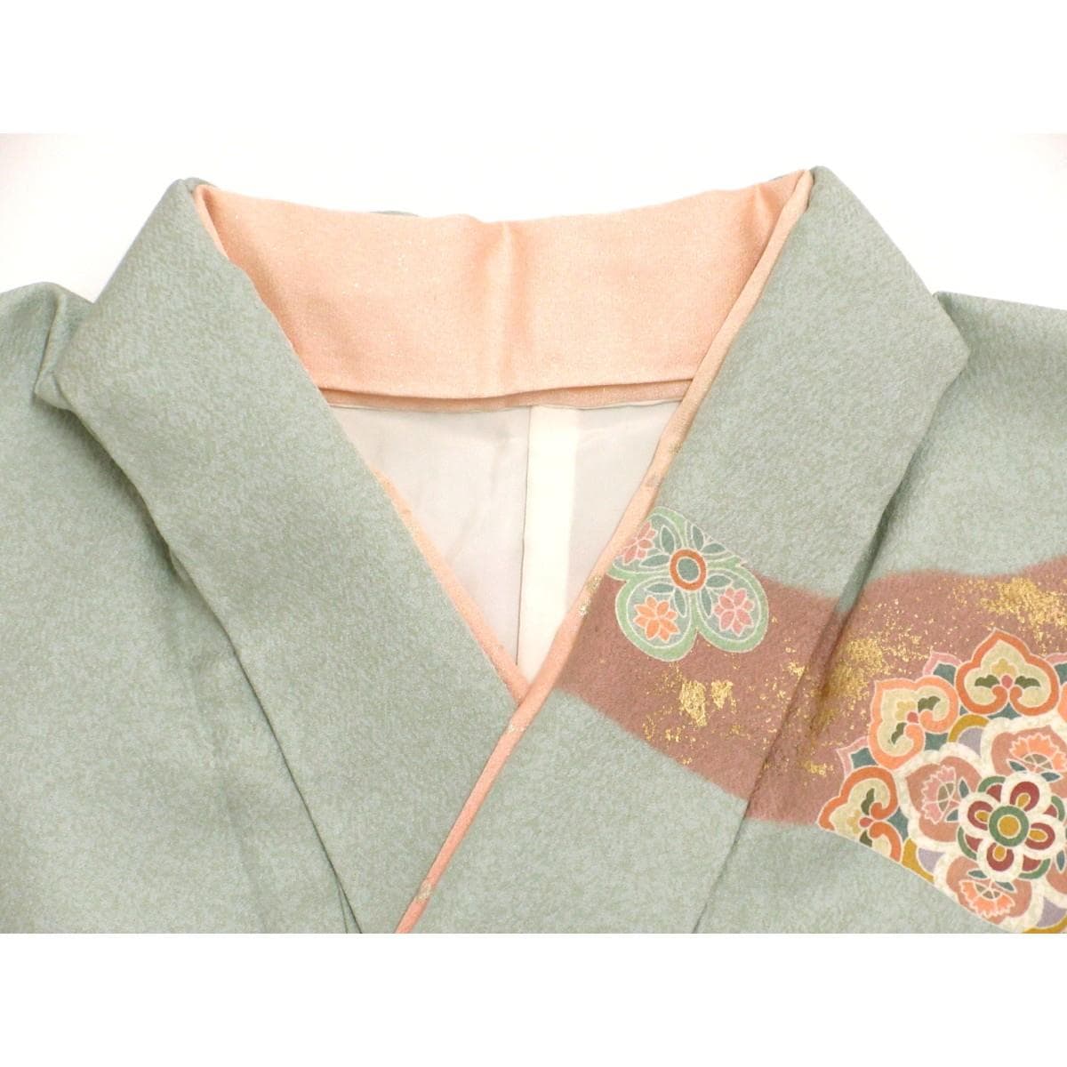 訪問着　友禅金彩加工　刺繍入り　きもの・長襦袢　２点セット