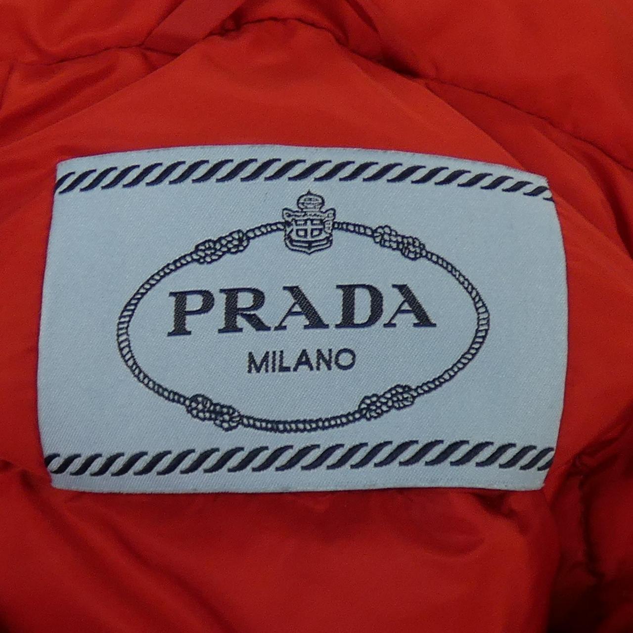 プラダ PRADA ダウンジャケット