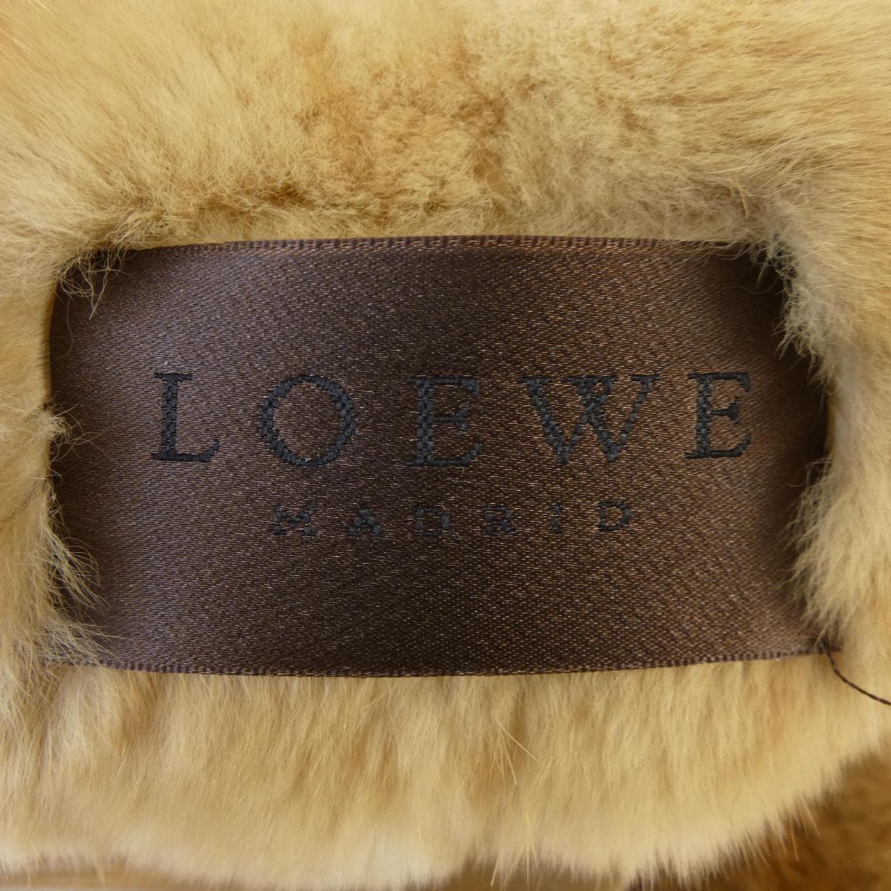ロエベ LOEWE レザーコート