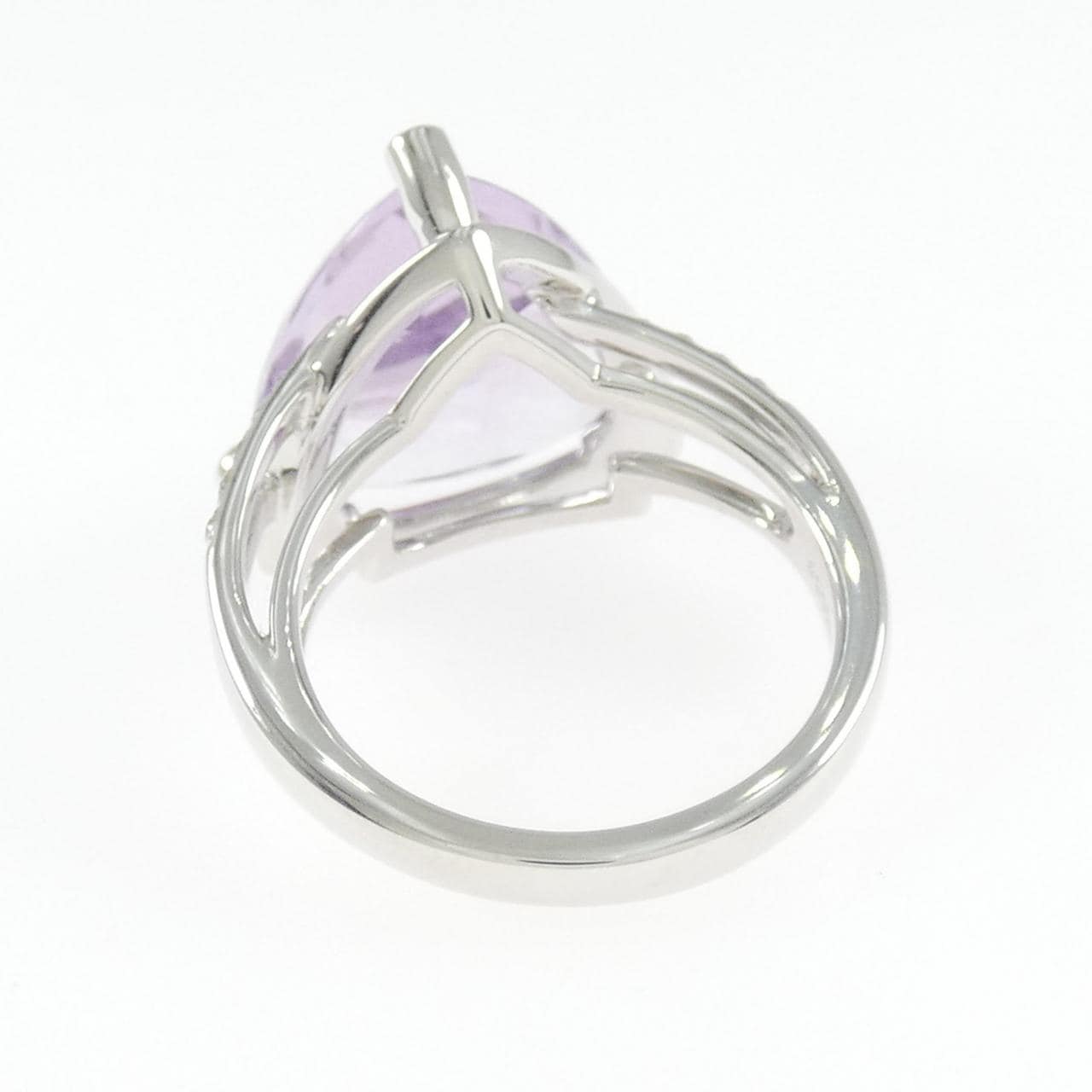 モーブッサン メ クラ ア トア リング