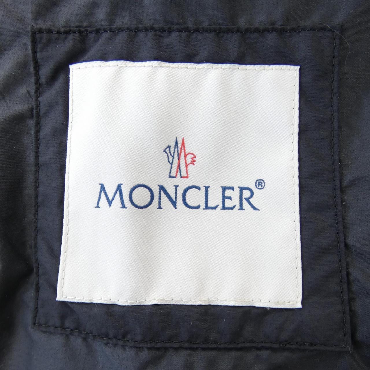 モンクレール MONCLER ブルゾン