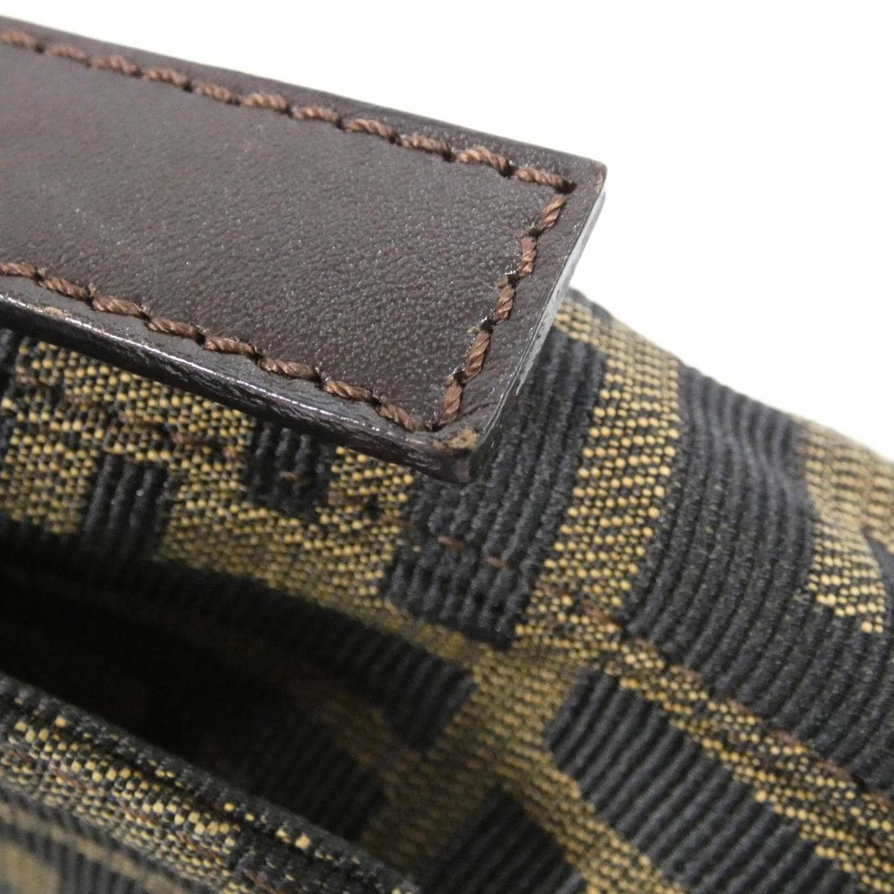 【ヴィンテージ】フェンディ バゲット 26424 ショルダーバッグ