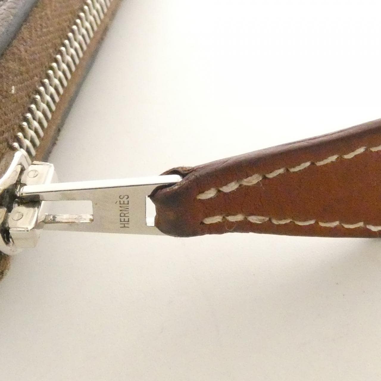 エルメス エルメス エレクトリック シルク イン クラシック 085200CK 財布