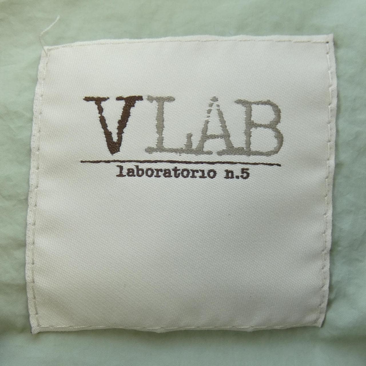 VLAB ダウンベスト