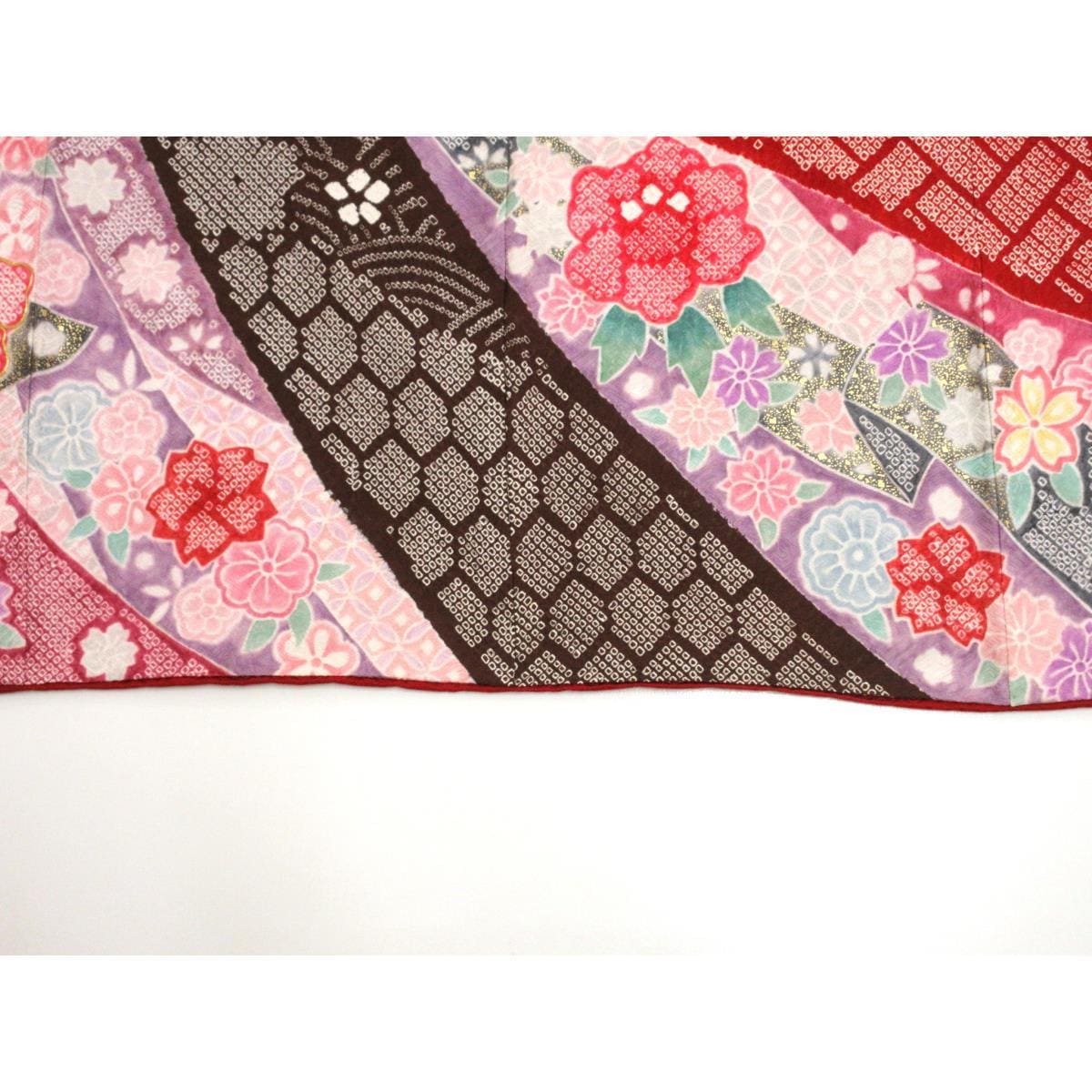 振袖　友禅金彩加工　刺繍入り絞り加工