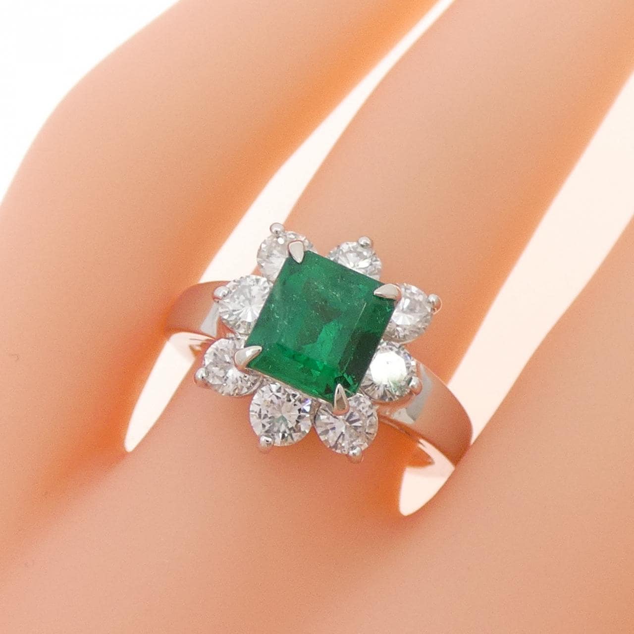 PT900翡翠戒指1.56CT