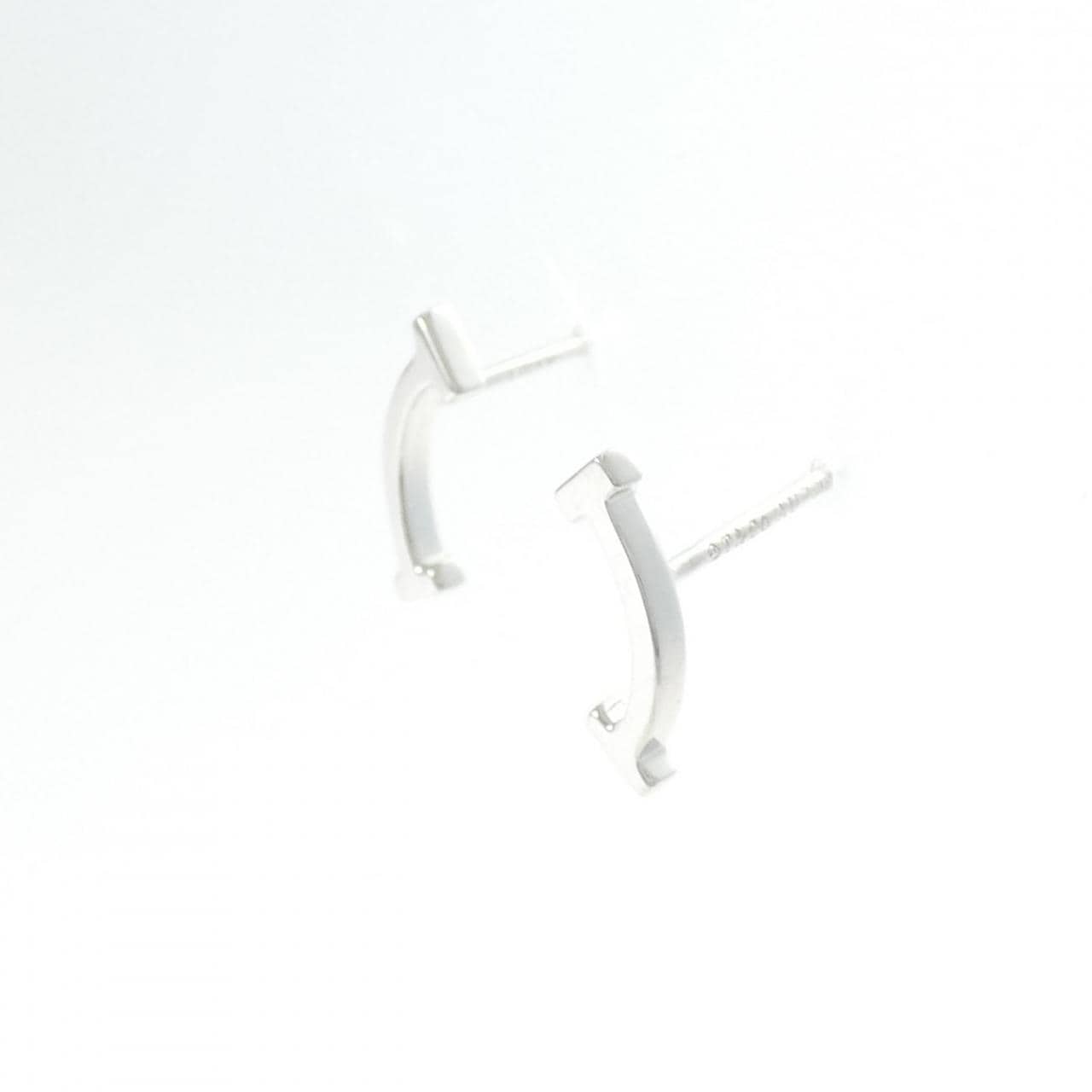 ティファニー Tスマイル ピアス